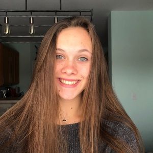 Meet your Posher, Paige